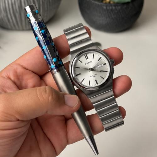 ساعة كاسيو CASIO MTP مع قلم هدية