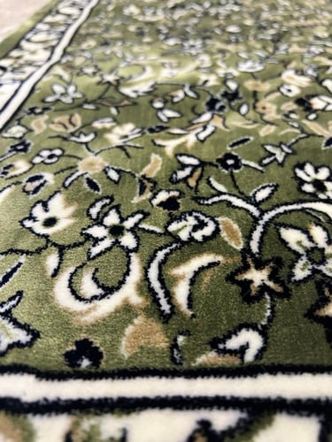 سجادة الحرم الحرير بملمس حريري وجذاب -اخضر فستقي ف...