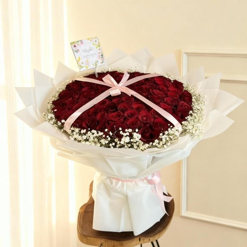 باقة 100 وردة