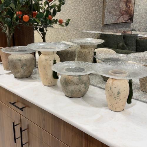 طقم من اربع قطع
