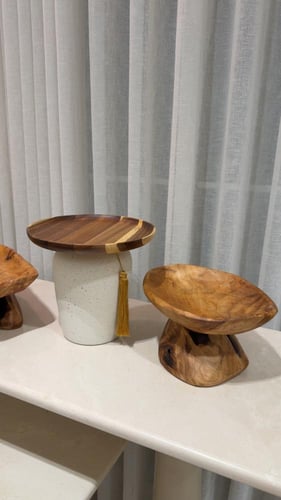 ستاند تقديم خشبي القطر 24 سم