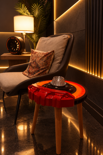 طاولة جانبية قرص فرامل – Brake Disc Table