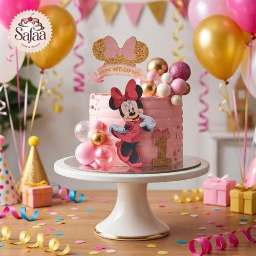 Mini Mouse with colorful balls