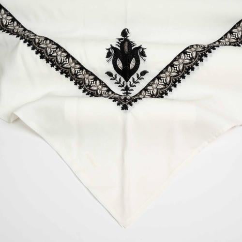 غترة بروجيه شتوي مطرز 4