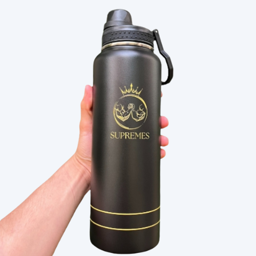 علبة ماء رياضية تحفظ البرودة