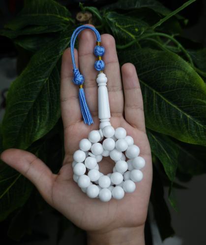 سبحة بكلايت ابيض ملكي كركوشة