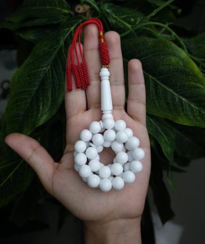 سبحة بكلايت ابيض ملكي كركوشة