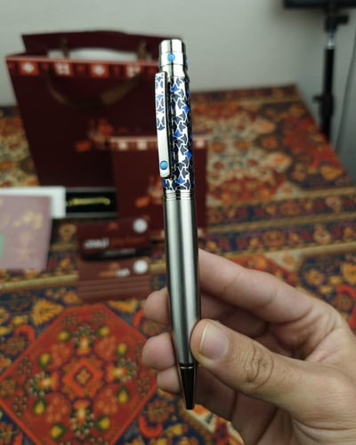 طقم قلم + سبحة بكلايت مجانا