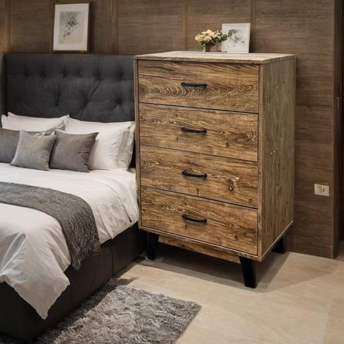 كومدينه خشب 4 ادراج باللون البني مقاس 60x93 سم