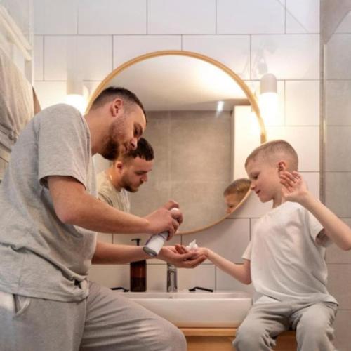 مرايا حائط بتصميم دائرى باللون الذهبي مقاس 80 سم
