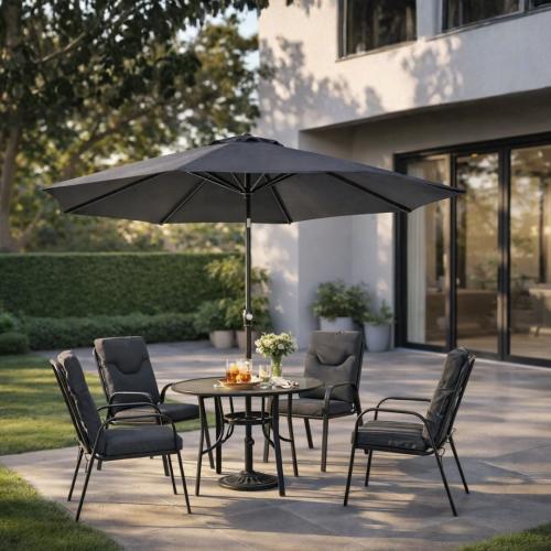 طاولة مع 4 كراسي و مظلة للحدائق والمساحات الخارجية