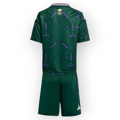 طقم المنتخب السعودي الجديد 2026 لون أخضر