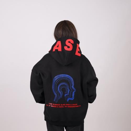 SIGNATURE HOODIE
