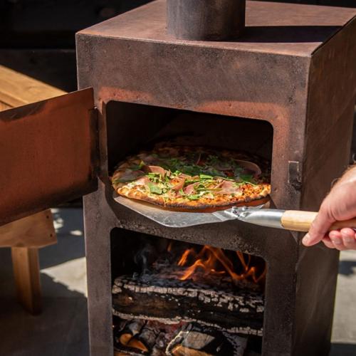 ملعقة بيتزا