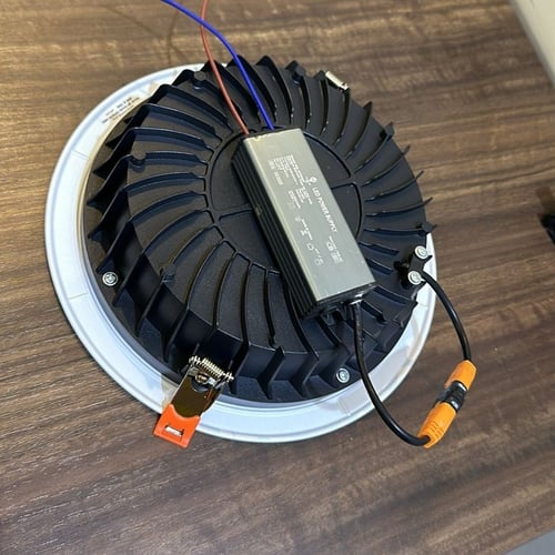 كشاف كوب المنيوم 30 وات 20 سم ضمان 5 سنوات