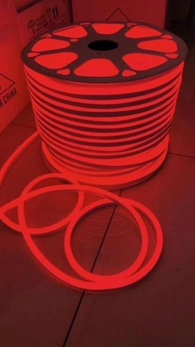 لي زينة خارجي وتر بروف 12 واط 50 متر ضمان 2 سنوات