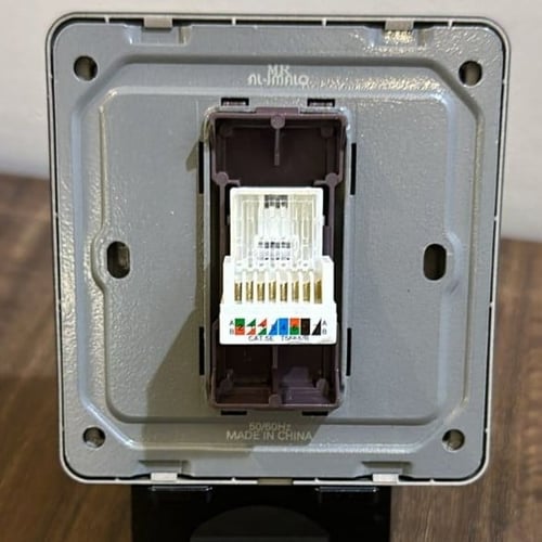 فيش كمبيوتر مفرد MR اسود ضمان 25 سنة