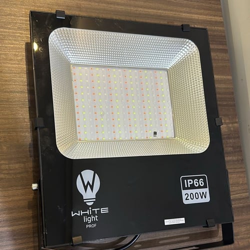 كشاف ليد خارجي متحرك 200 واط ضمان 2 سنوات