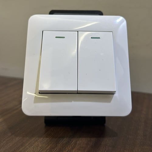 مفتاح مزوج ابيض ضمان 25 سنة