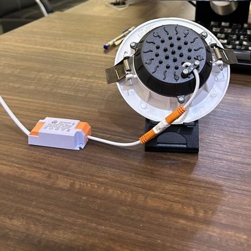 كشاف سبوت لايت كوب اسيوبي 10 وات 10 سم