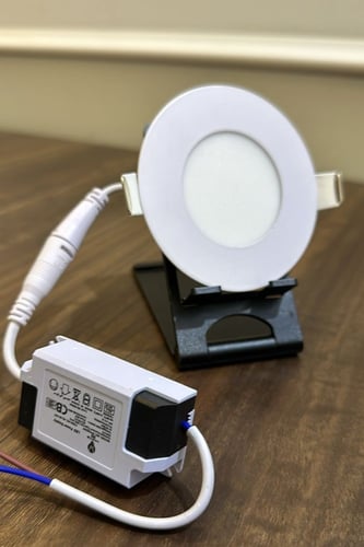 سبوت لايت بنل 3 واط 7 سم ضمان 2 سنوات استبدال