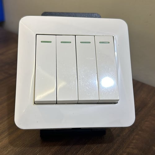 مفتاح رباعي ابيض MR ضمان 25 سنة