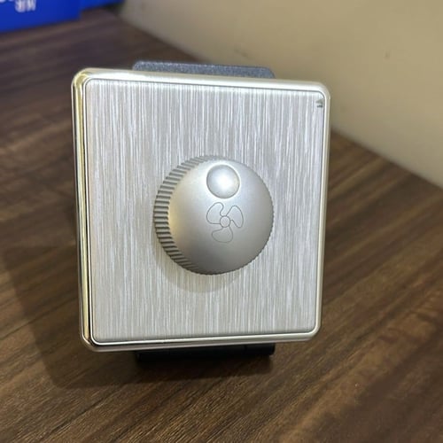 مفتاح مروحة 250 امبير فضي MR ضمان 25 سنة