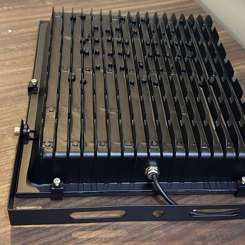 كشاف ليد خارجي متحرك 300 واط ضمان 2 سنوات