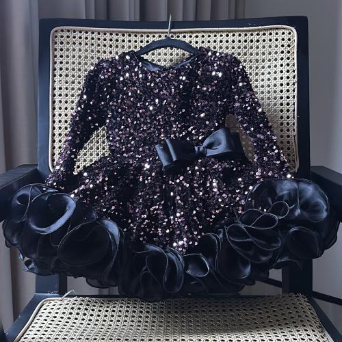 فستان ترتر ( اسود / وردي )