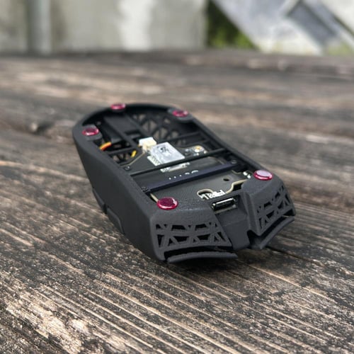 PMM - Sapphire Skates