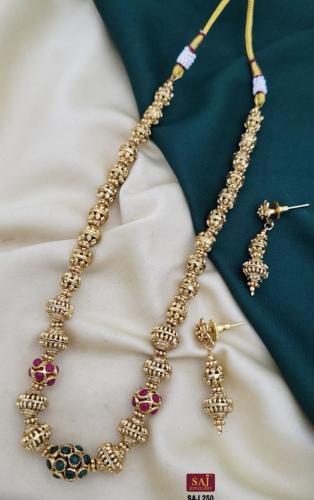 الأكسسوارات