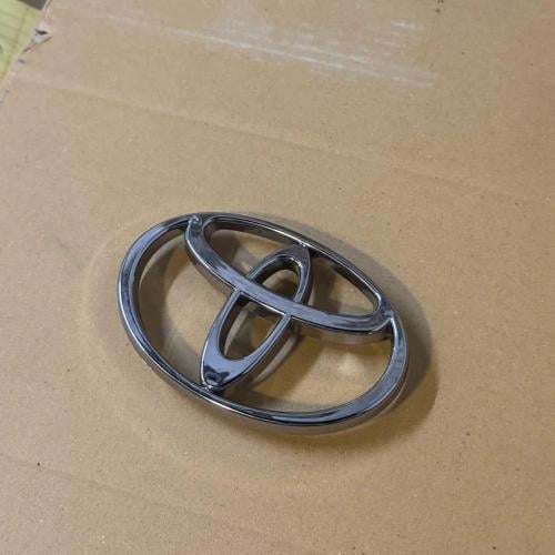 علامة شبك تويوتا لاندكروزر – موديل 1995-2002