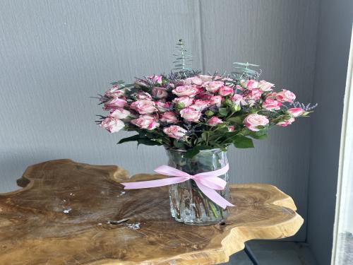 A vase of appropriate size