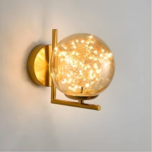 ابليك جداري مودرن LED بقاعدة ذهبية مع كرة زجاجية