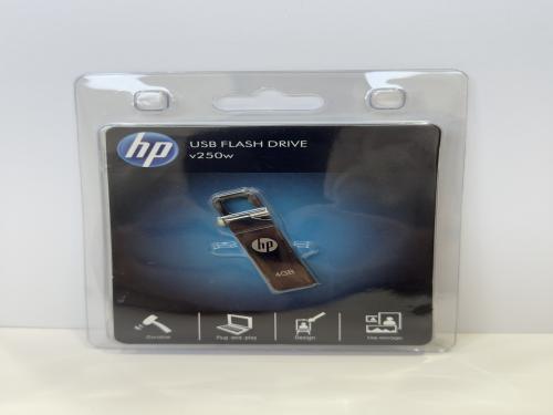 فلاش اتش بي 4 غيغا