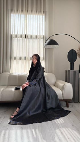 عباية جاكار فاخرة
