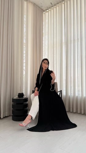 عباية اللولو الملكية