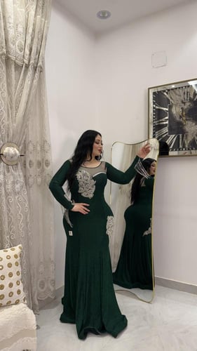 فستان الكايدة