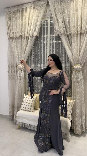 فستان الورد