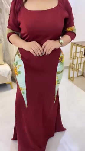 فستان عنابي