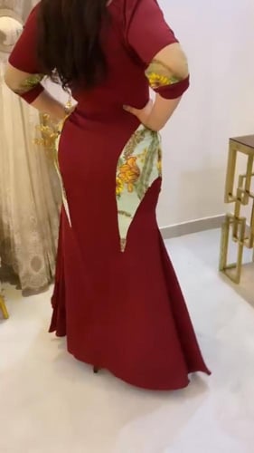 فستان عنابي