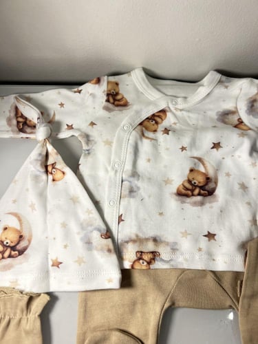 طقم مولود بطبعات الدبدوب