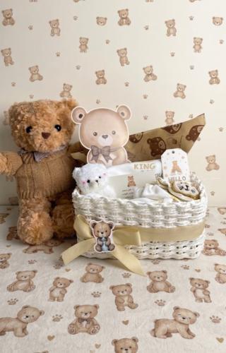 صندوق " (Welcome to the World)