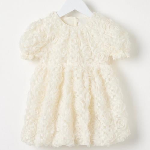 فستان لمولودة