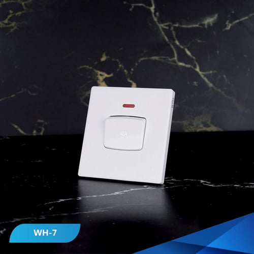 مفتاح مكيف 7×7 بيانو أبيض خشبي