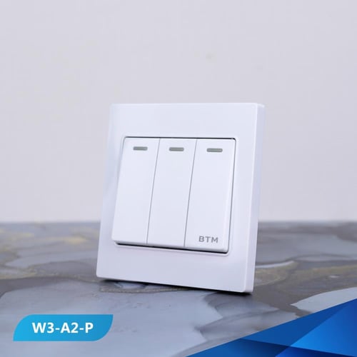 مفتاح ثلاثي لون ابيض