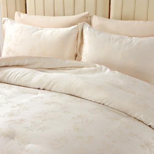 مفرش عنبر صيفي مفرد ونص جاكارد فاخر بيج عدد القطع...