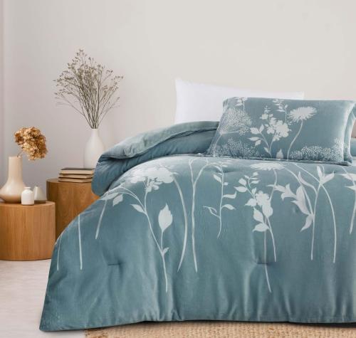 مفرش جاردن شتوي مزدوج خامة فرو ناعم تركواز فاتح