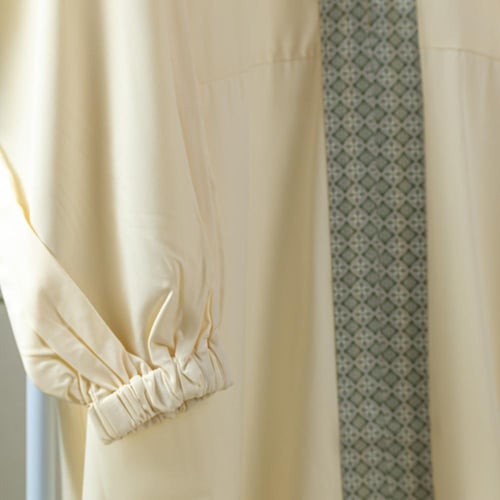 شرشف صلاة كريمي وأخضر مقاس 160x70سم