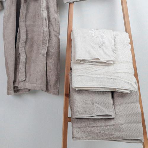 طقم روب استحمام فانيتا تركي مزدوج مطرز بيج فاتح و...